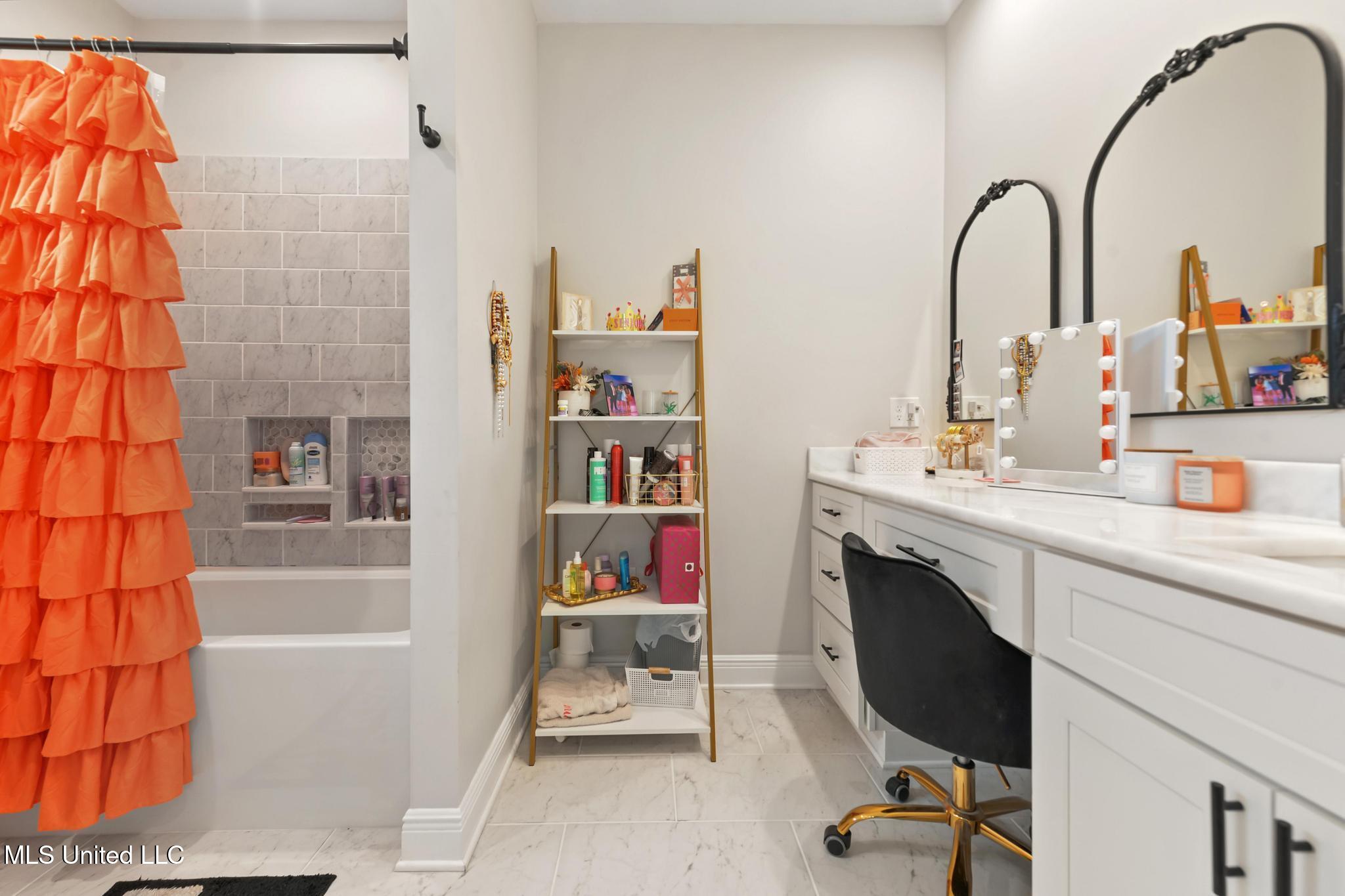 471 Cove Drive Biloxi, MS 39531 - Photo 27 of 37 027