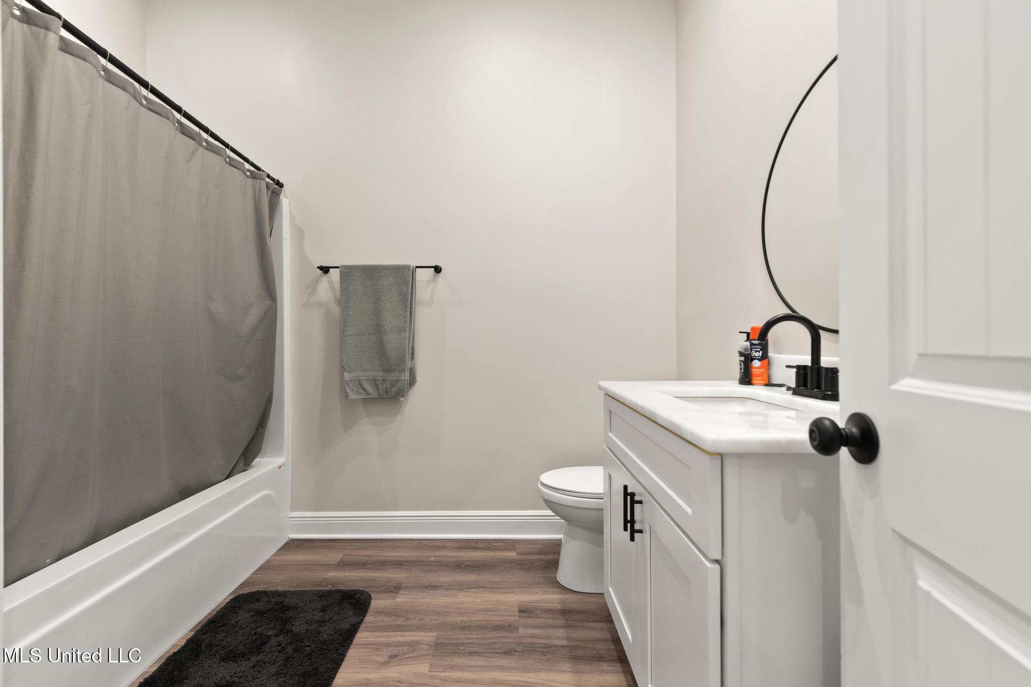 471 Cove Drive Biloxi, MS 39531 - Photo 32 of 37 032