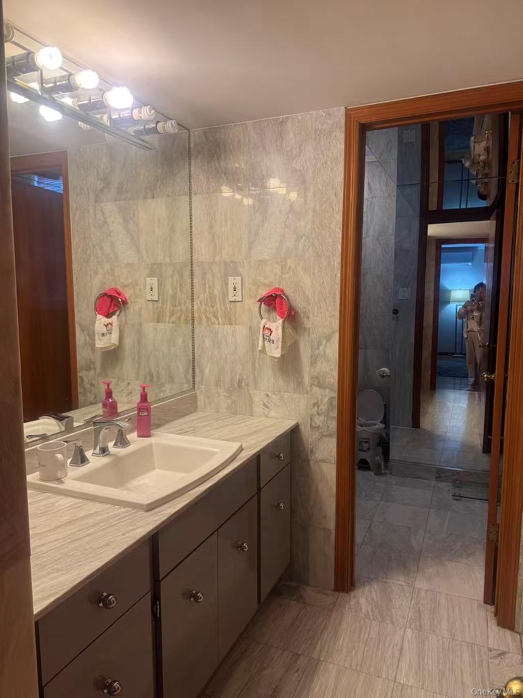 250-56 39th Road Queens, NY 11363 - Photo 10 of 13