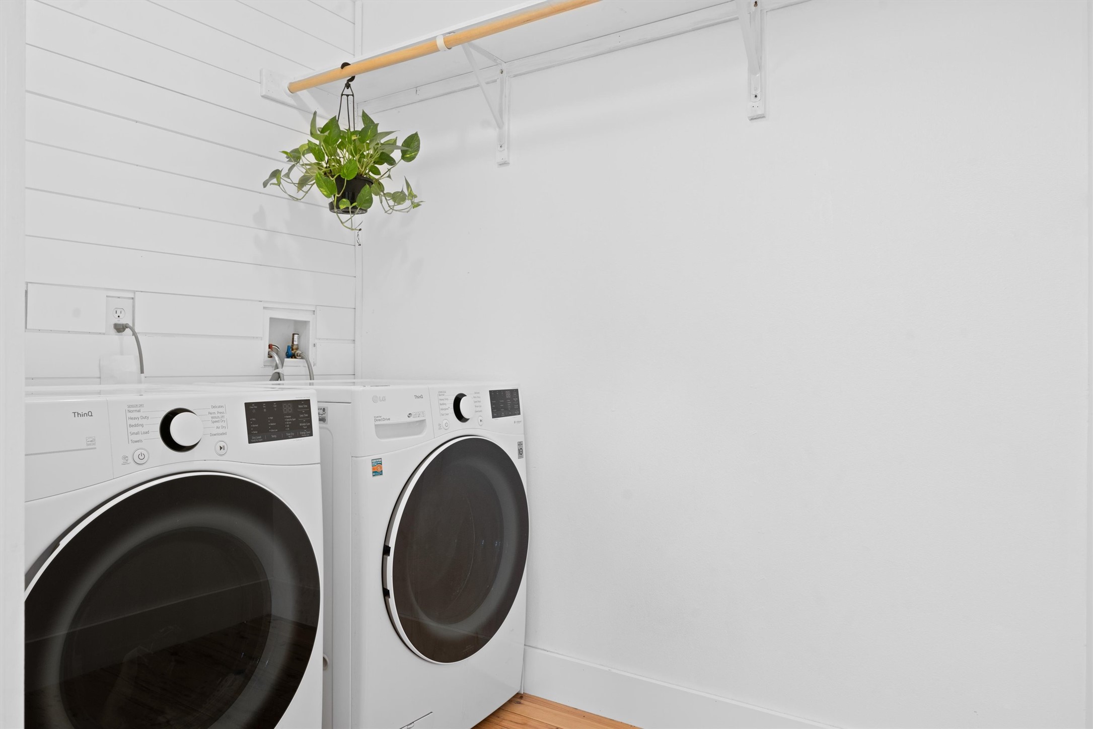 13590 Ranch Road 2338 Georgetown, TX 78633 - Photo 19 of 39 Laundry room is off of the primary bedroom. Measures approx. 6'11" x 5'10" in size