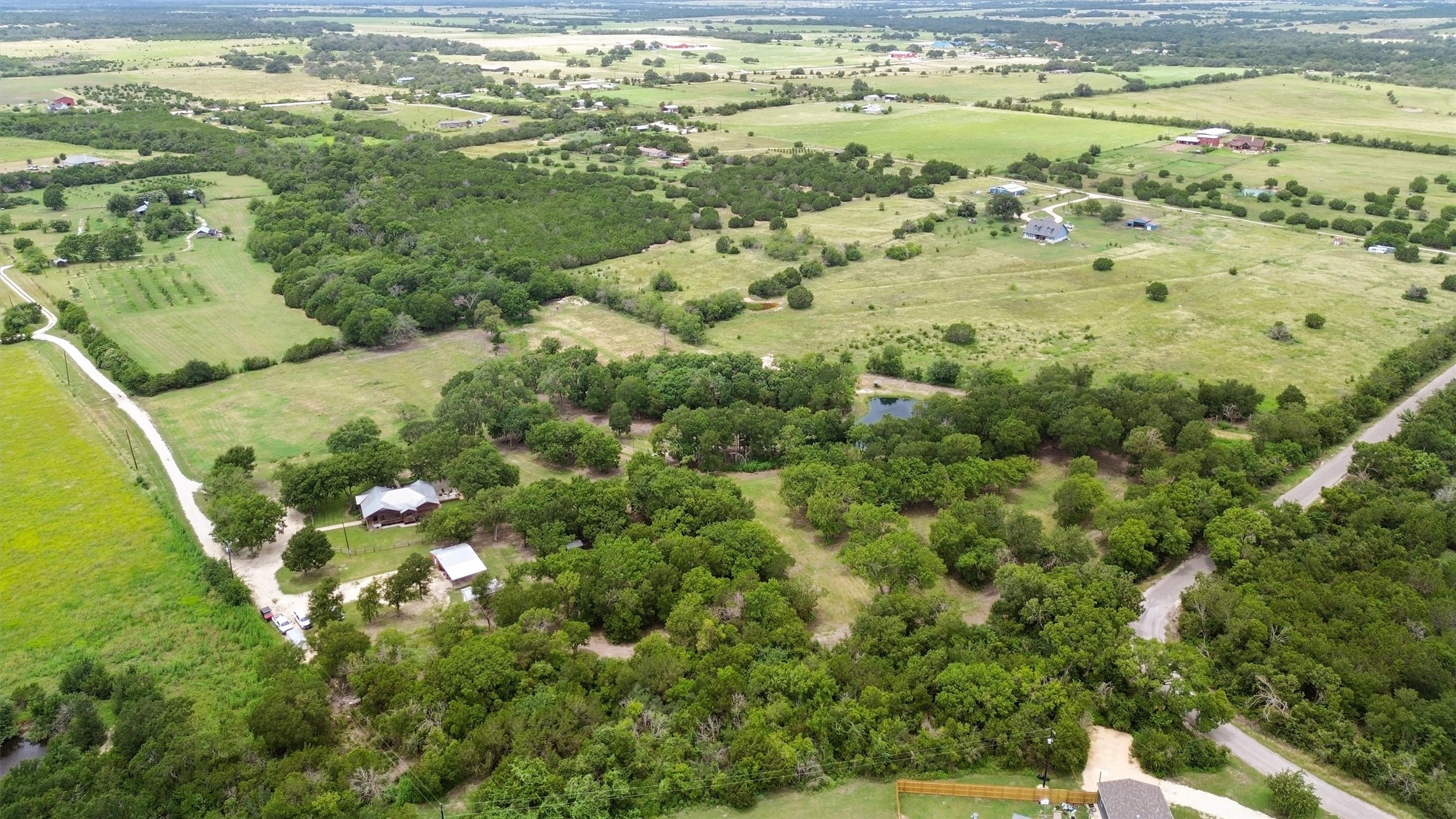 13590 Ranch Road 2338 Georgetown, TX 78633 - Photo 33 of 39