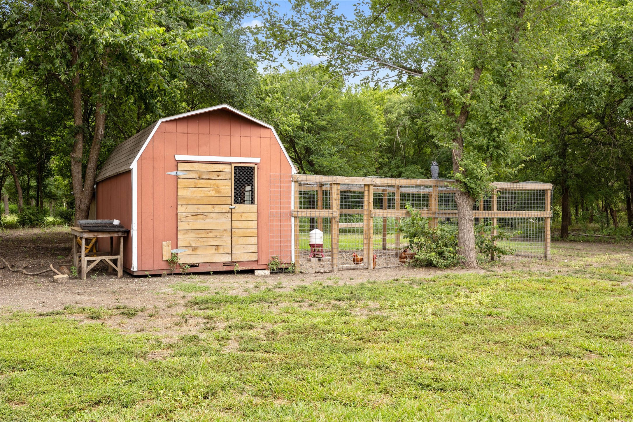 13590 Ranch Road 2338 Georgetown, TX 78633 - Photo 36 of 39
