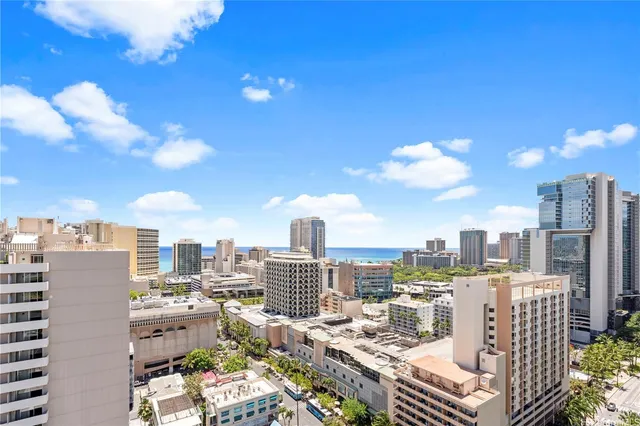 a picture of city view