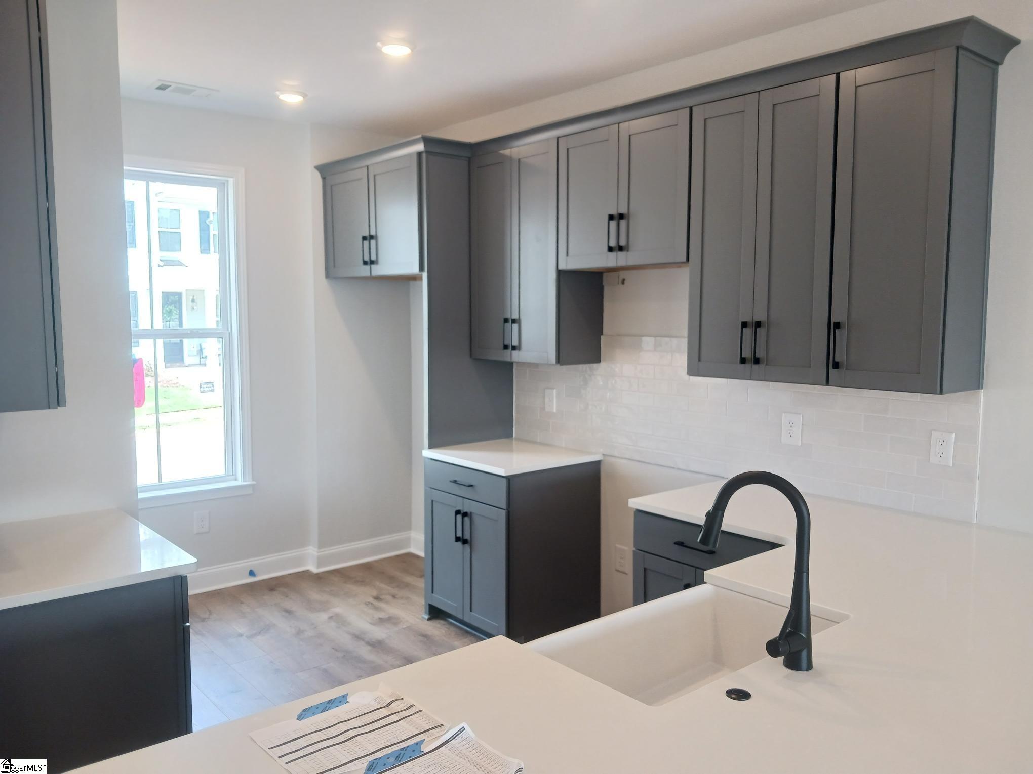 408 Encampment Boulevard Simpsonville, SC 29681 - Photo 3 of 33