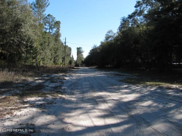 140 Oak Run Road Crescent City, FL 32112 - Photo 20 of 22 COUNTRY ROAD TO THE HOME IMG_0034