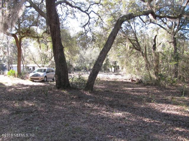 140 Oak Run Road Crescent City, FL 32112 - Photo 10 of 22 LOOKING TOWARD ROAD IMG_0026
