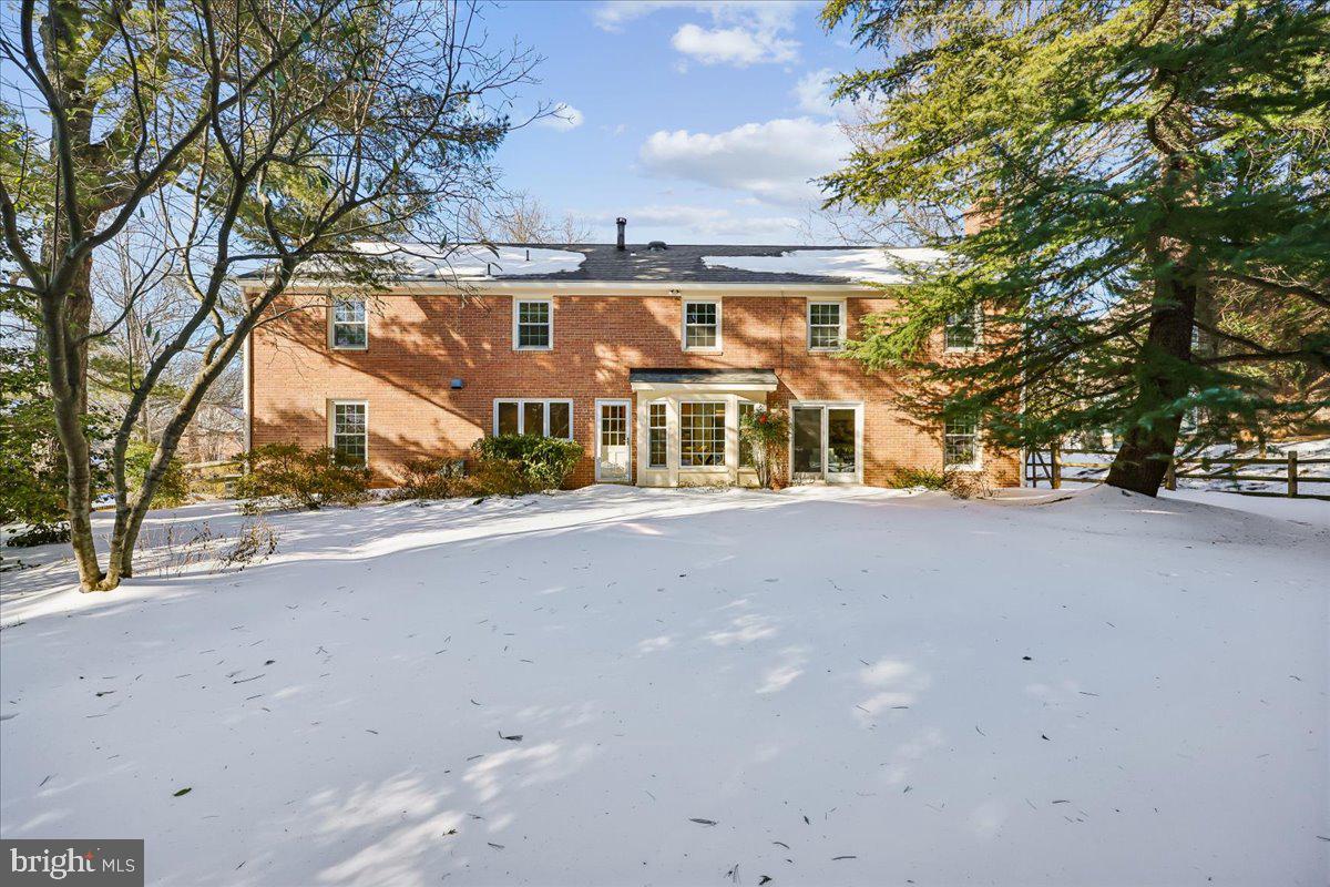 12401 Over Ridge Road Potomac, MD 20854 - Photo 2 of 53 Back Elevation