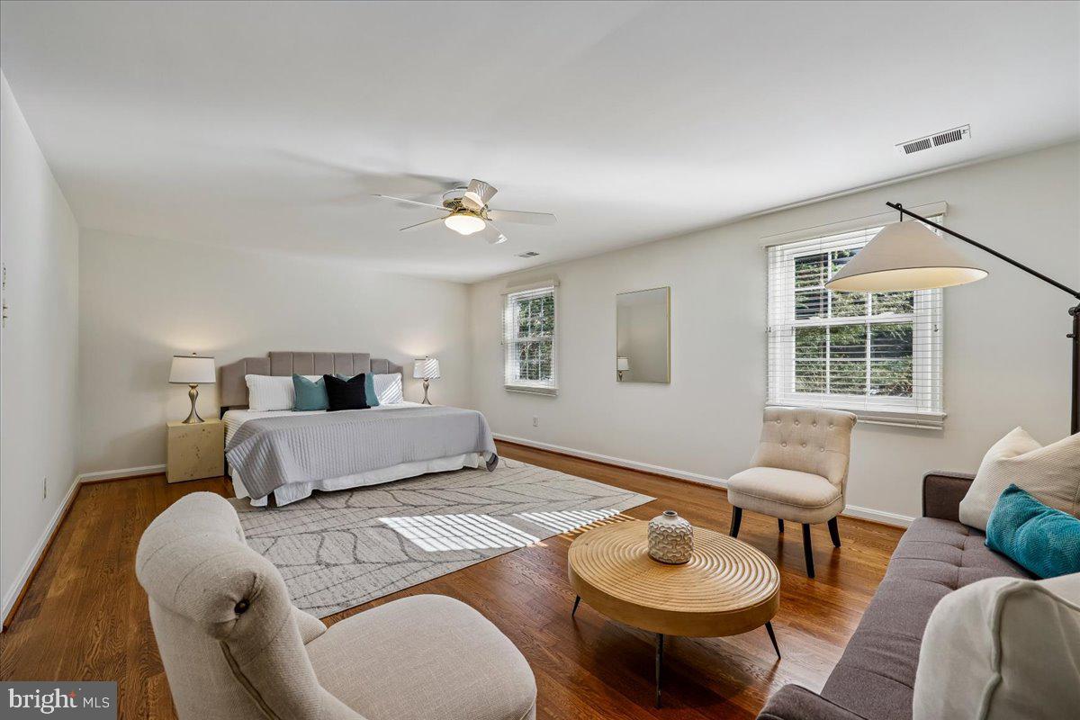 12401 Over Ridge Road Potomac, MD 20854 - Photo 22 of 53 Primary Bedroom Suite