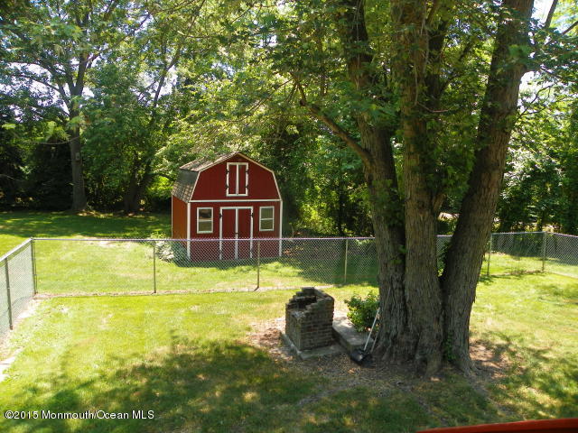 133 Tennent Road Morganville, NJ 07751 - Photo 16 of 23 006 (2)