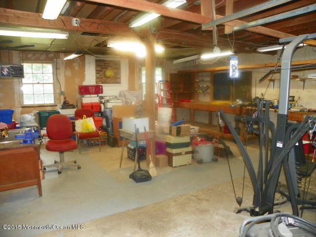 133 Tennent Road Morganville, NJ 07751 - Photo 22 of 23 008