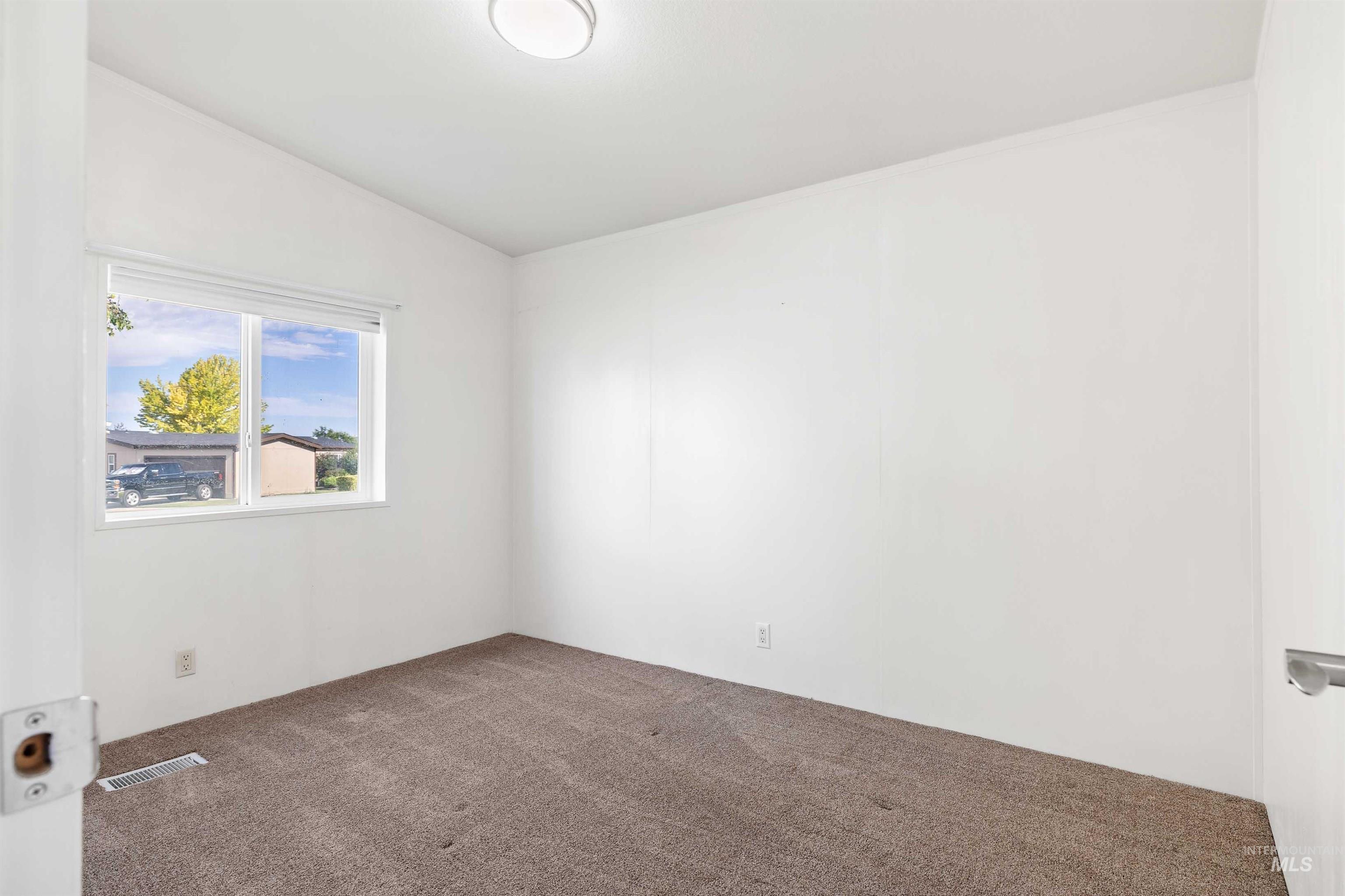 910 Moonglo, Unit 80 Buhl, ID 83316 - Photo 19 of 25
