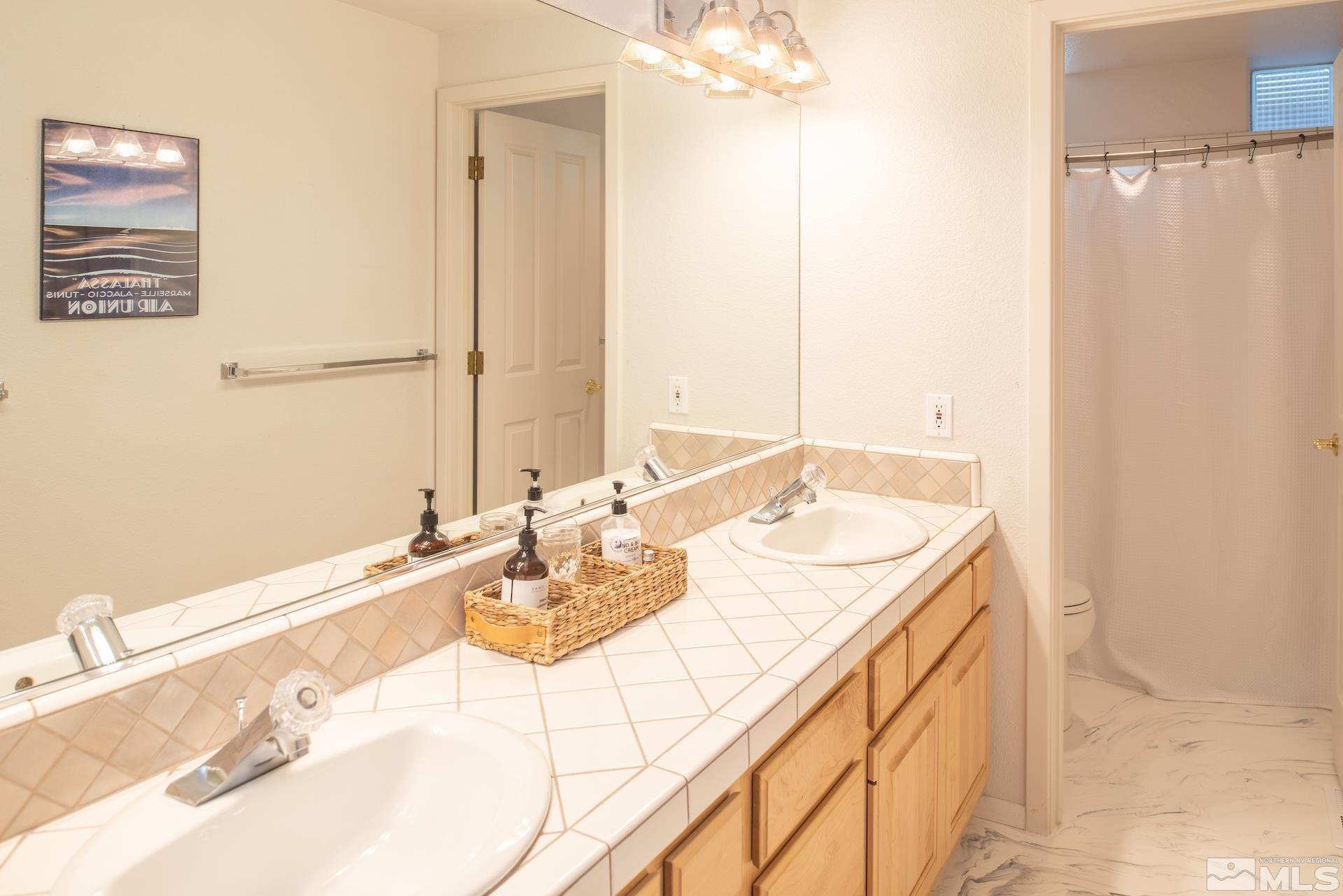 3665 Hemlock Way Reno, NV 89509 - Photo 19 of 40 Photo 19