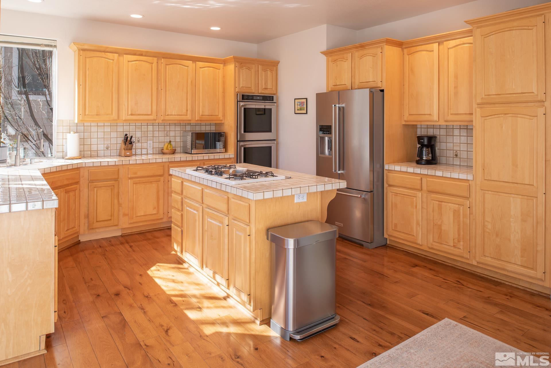 3665 Hemlock Way Reno, NV 89509 - Photo 8 of 40 Photo 8