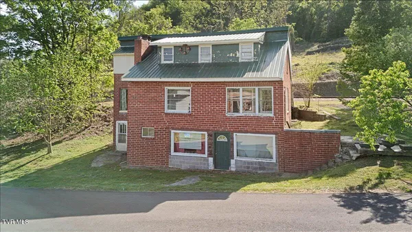 $95,000 | 143 Mustang Street, Duffield, VA 24244