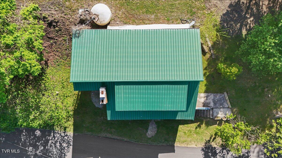 143 Mustang Street Duffield, VA 24244 - Photo 33 of 35 33-DJI_20260422164517_0357_D_1