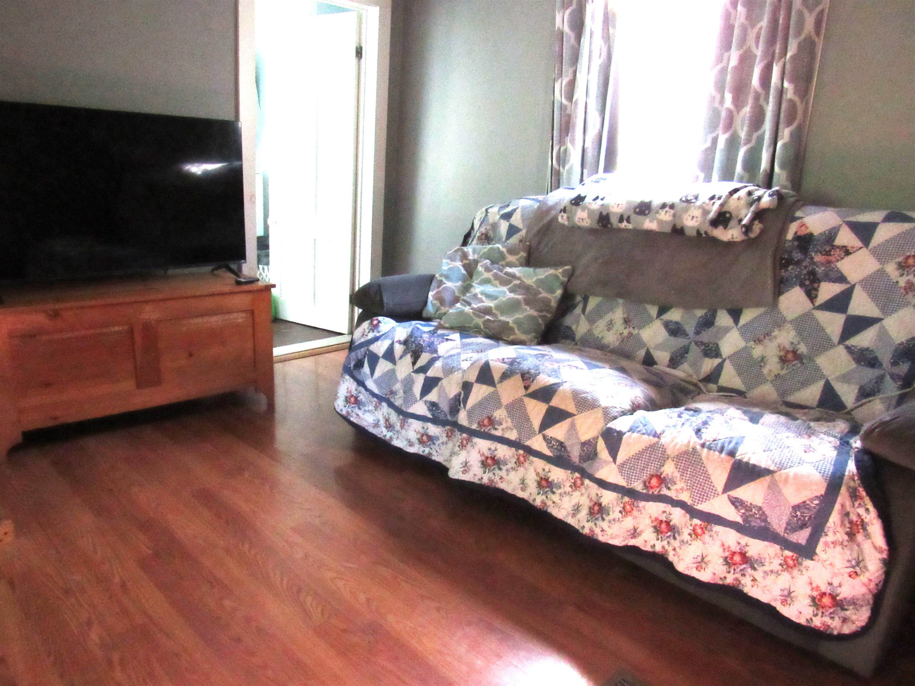77 Maple Street Orleans, VT 05860 - Photo 15 of 27