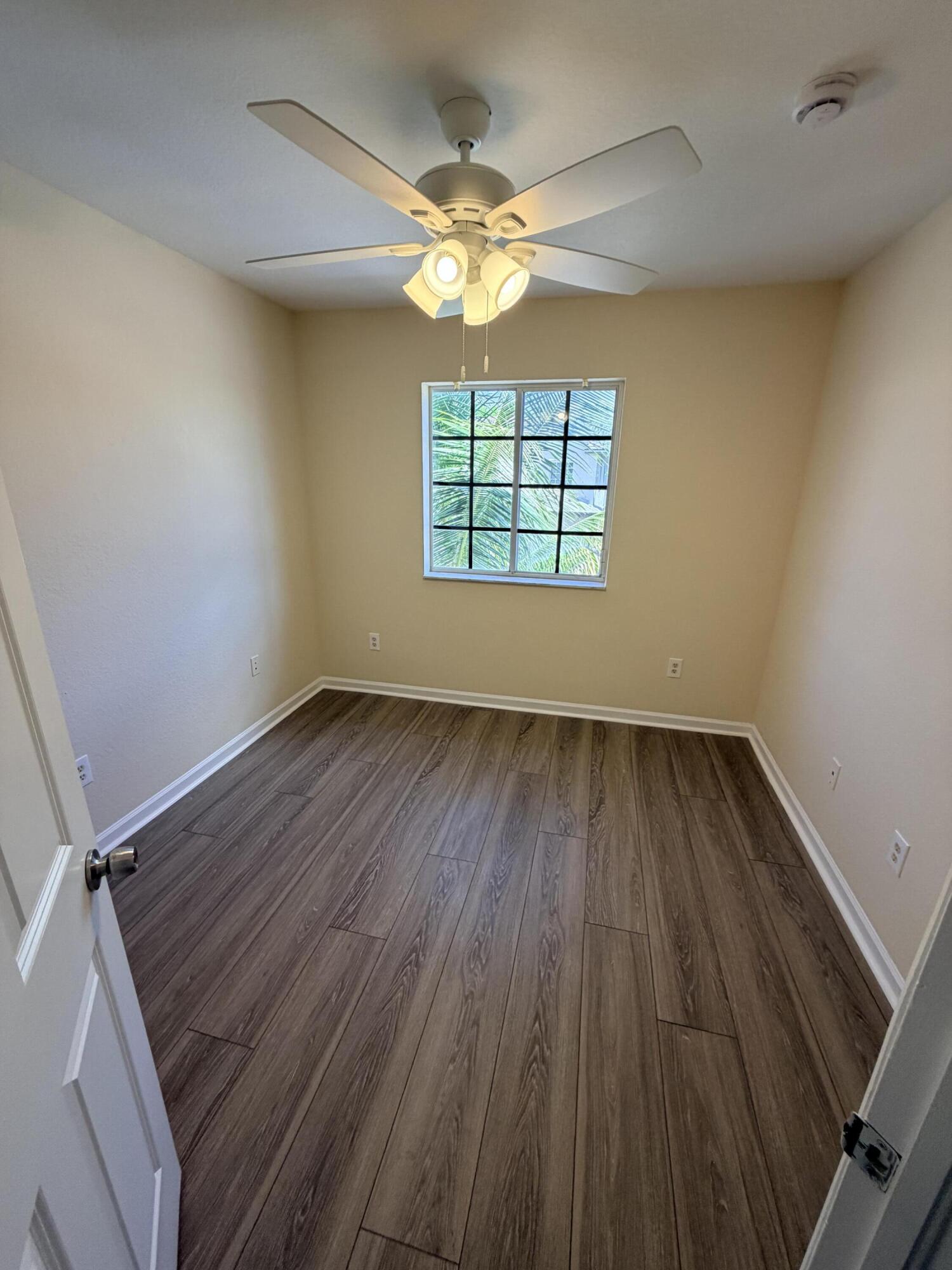 969 Tortuga Lane Riviera Beach, FL 33404 - Photo 19 of 20 Photo Apr 24 2026, 1 32 28 PM