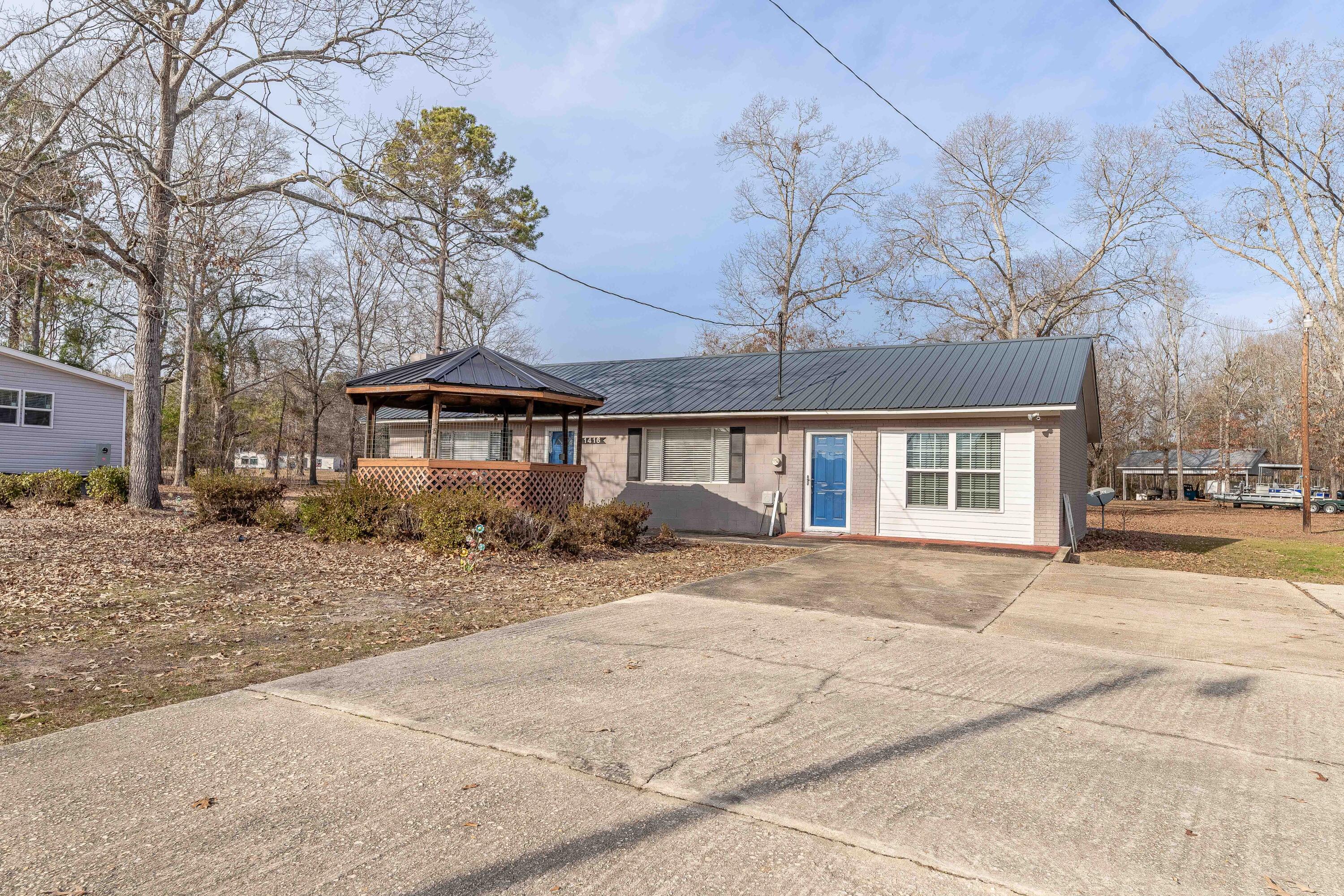 1416 Litzler Drive Manning, SC 29102 - Photo 28 of 40 IMG_4980-HDR