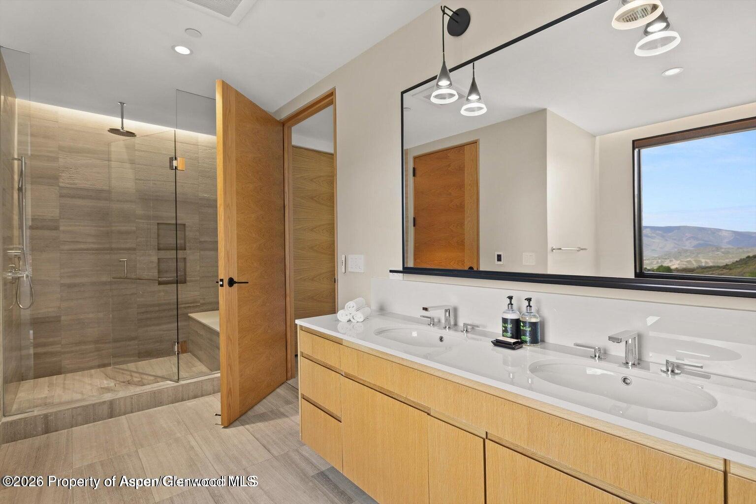 77 Wood Road, Unit 50709 Snowmass Village, CO 81615 - Photo 28 of 41 20250529194749748086000000-o