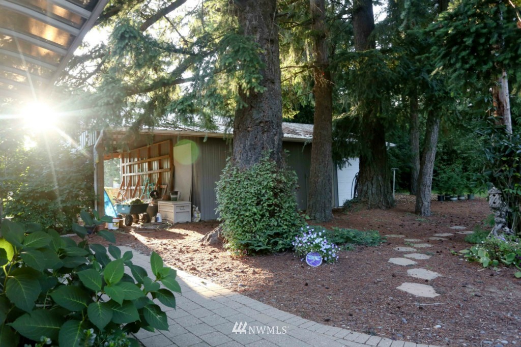 162 East Wiser Lake Road Lynden, WA 98264 - Photo 18 of 25 Gallery Image 18