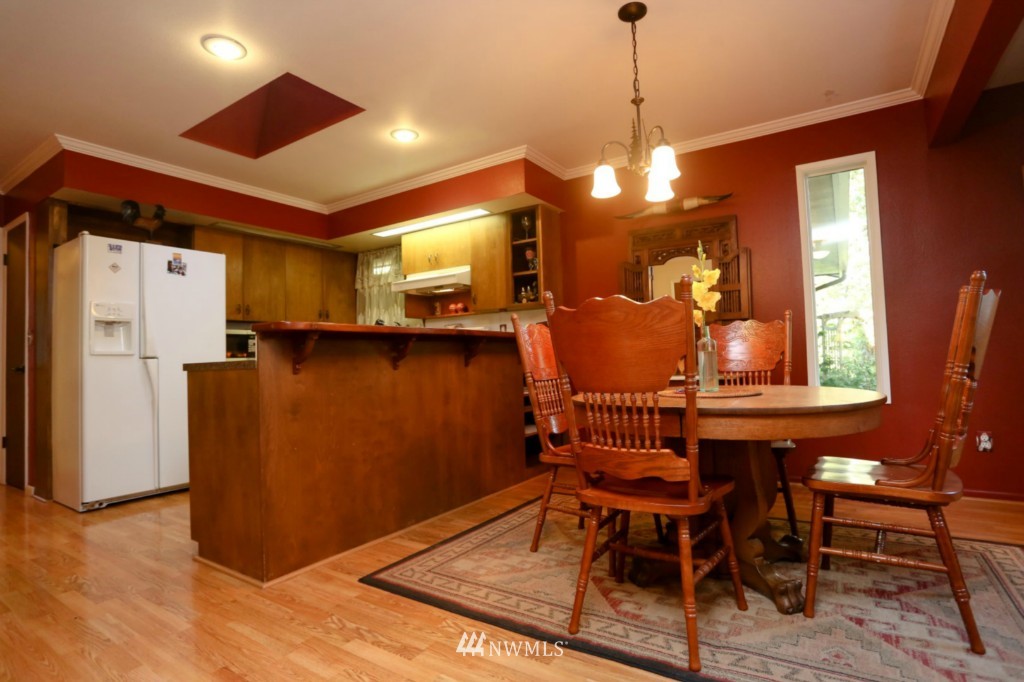 162 East Wiser Lake Road Lynden, WA 98264 - Photo 5 of 25 Gallery Image 5