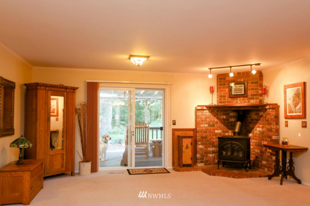 162 East Wiser Lake Road Lynden, WA 98264 - Photo 9 of 25 Gallery Image 9