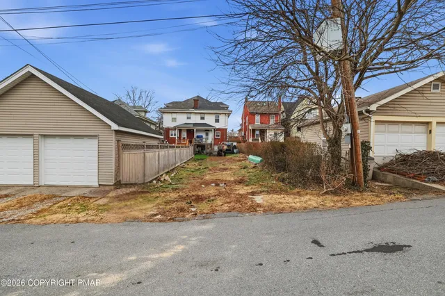 $299,000 | 740 7th Avenue, Bethlehem, PA 18018