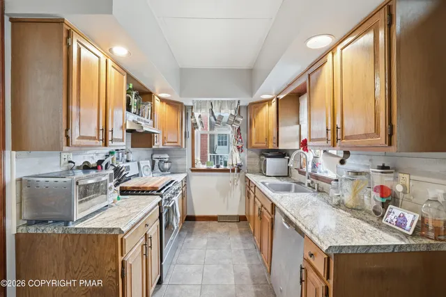 $299,000 | 740 7th Avenue, Bethlehem, PA 18018