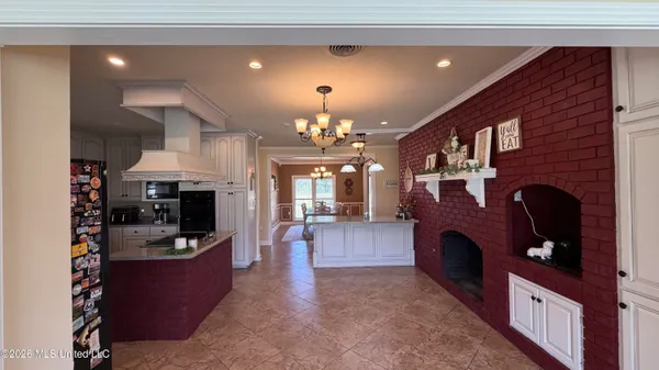 $650,000 | 1100 Hillsboro Street, Forest, MS 39074