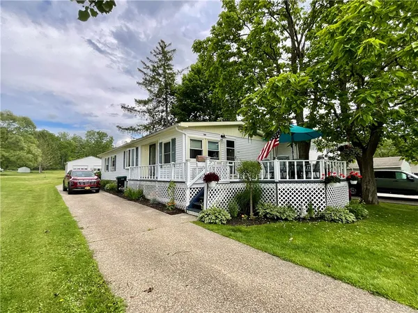 $339,900 | 4753 East Lake Road, Livonia, NY 14487