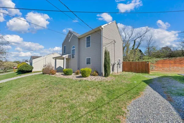 $249,000 | 2415 Marr Street Northwest, Roanoke, VA 24012