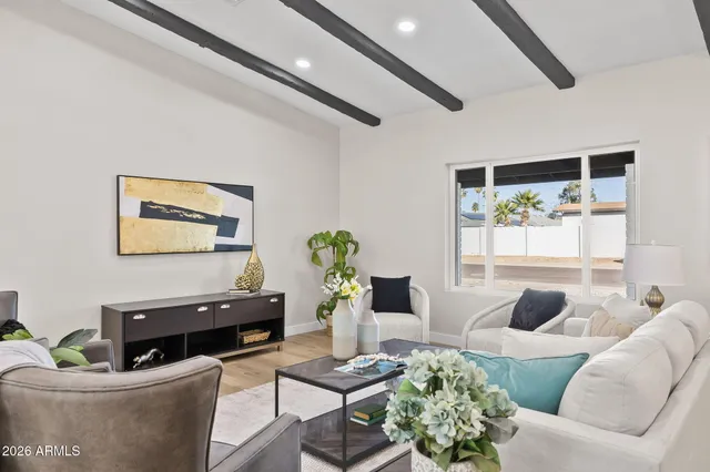 $515,000 | 3901 West Angela Drive, Glendale, AZ 85308