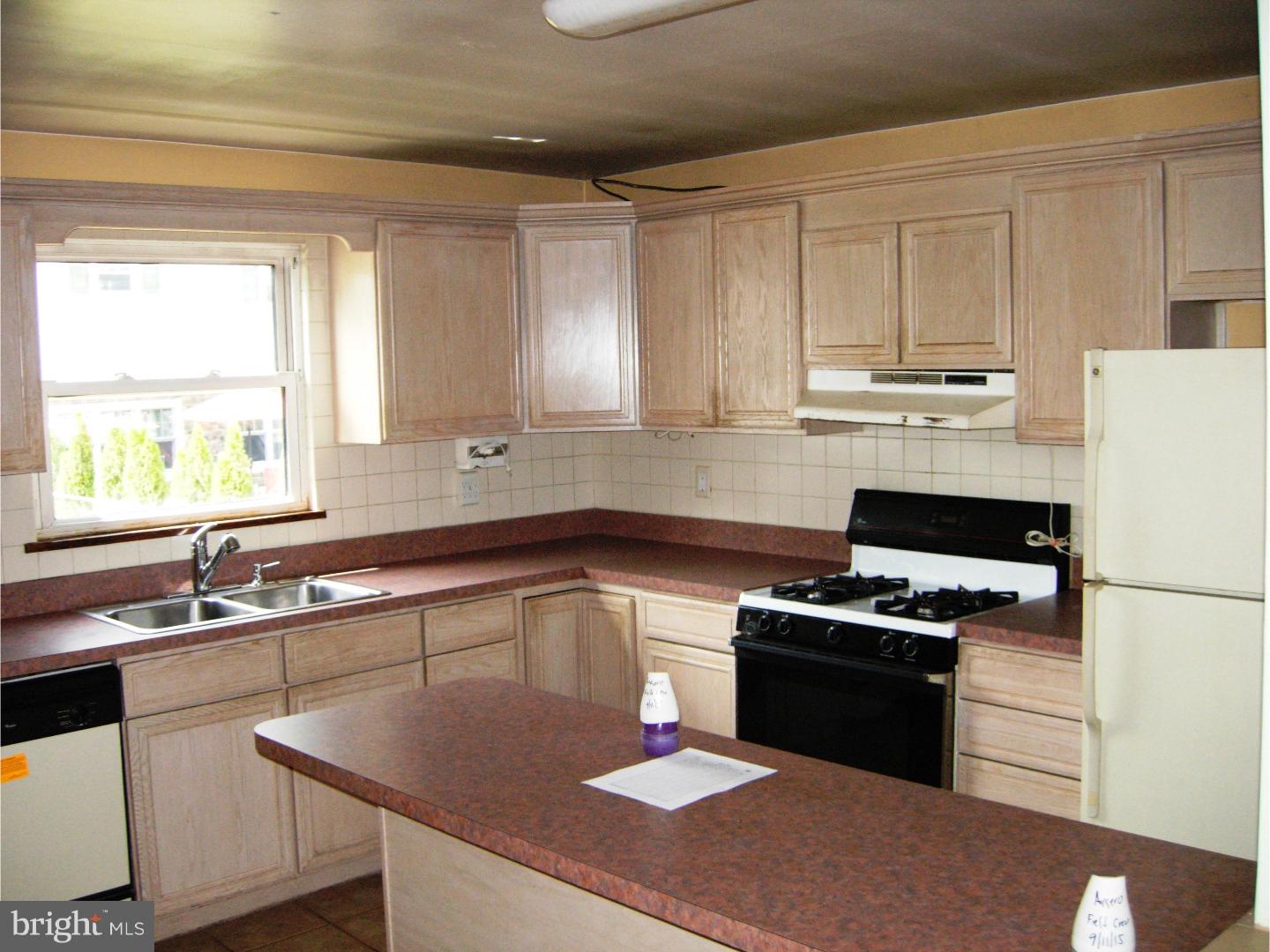 128 Delaware Avenue Riverside, NJ 08075 - Photo 4 of 15