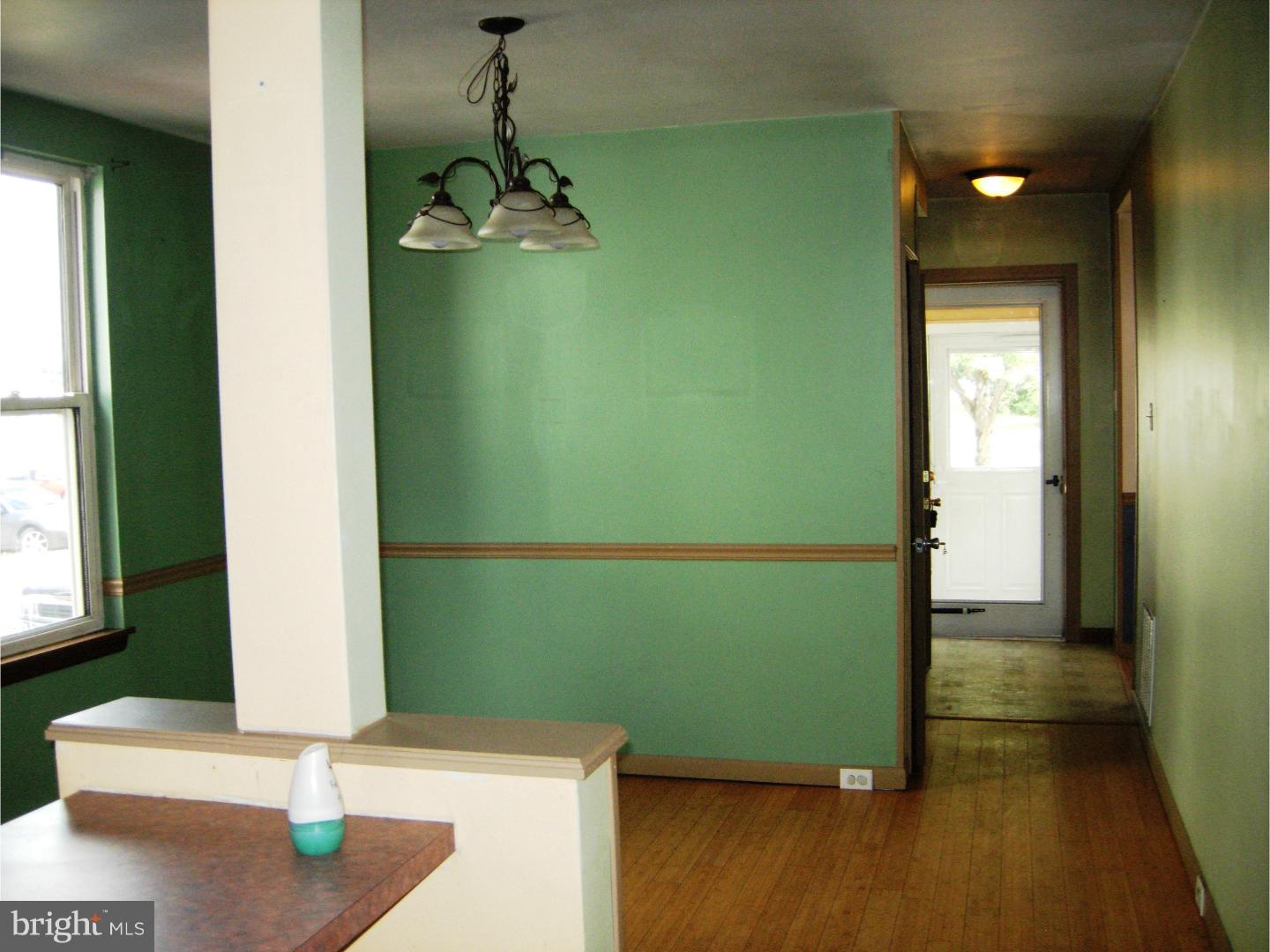 128 Delaware Avenue Riverside, NJ 08075 - Photo 6 of 15