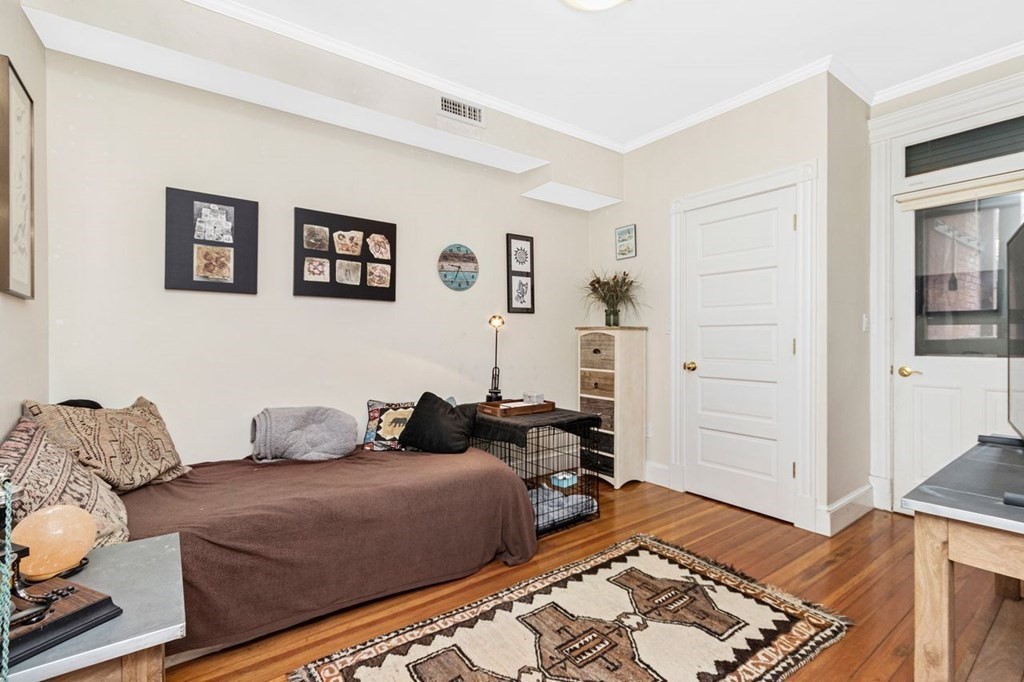 8 Strathmore Road, Unit 1 Brookline, MA 02445 - Photo 15 of 23 Gallery Image 15