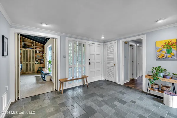 $265,000 | 5415 Kaywood Drive, Jackson, MS 39211