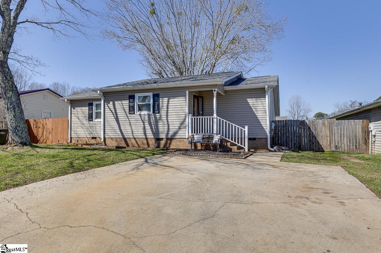 106 Terrace Road Easley, SC 29642 - Photo 4 of 33 Gallery Image 4
