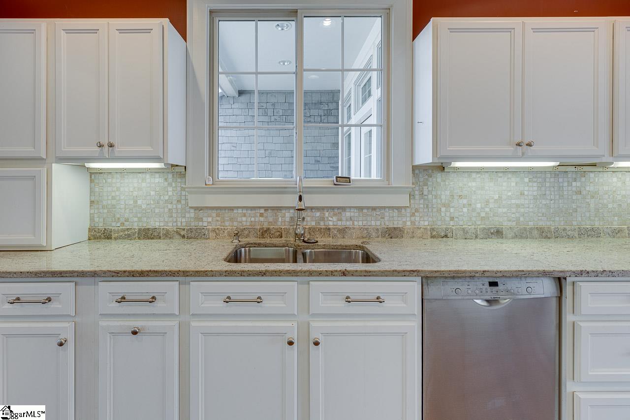 1225 Greenacres Anderson, SC 29621 - Photo 13 of 33