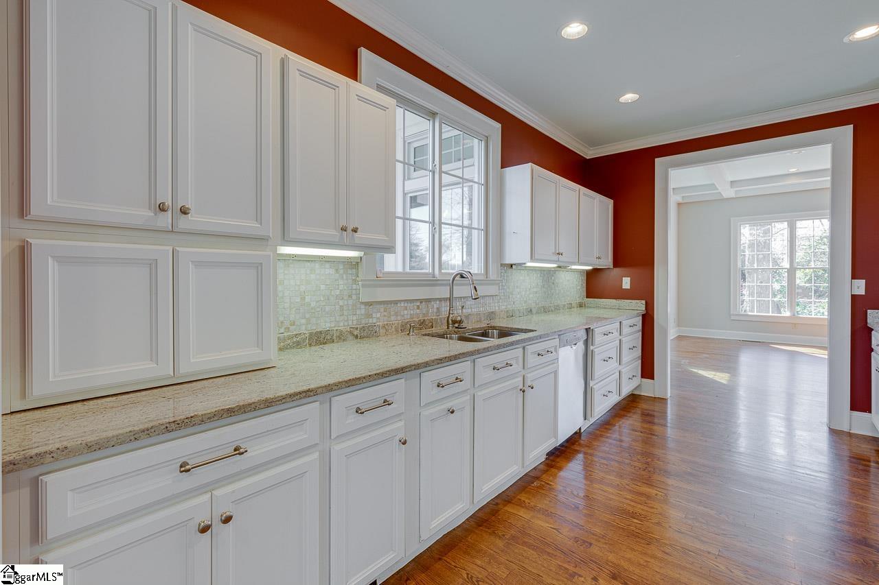 1225 Greenacres Anderson, SC 29621 - Photo 14 of 33