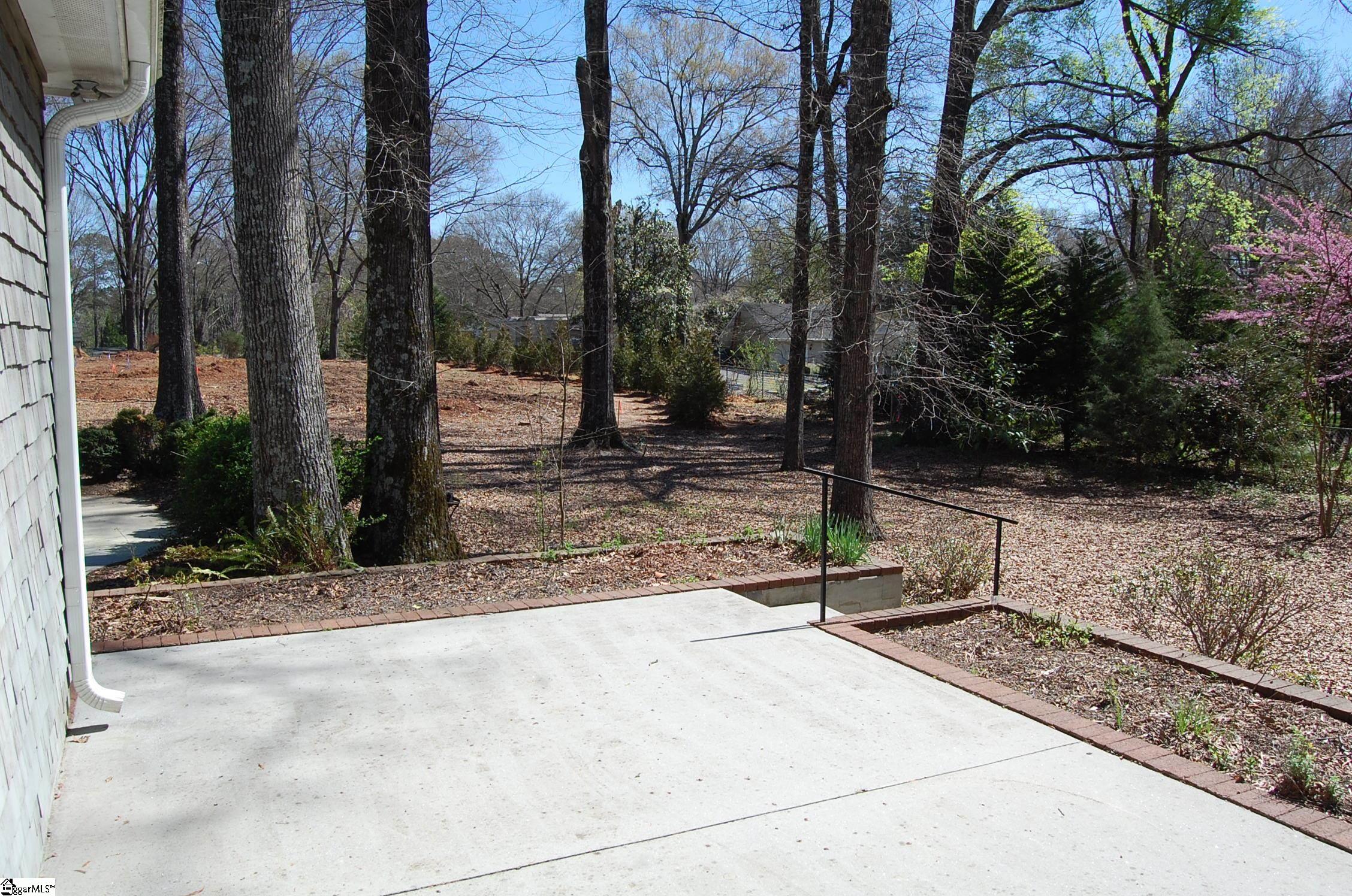 1225 Greenacres Anderson, SC 29621 - Photo 27 of 33
