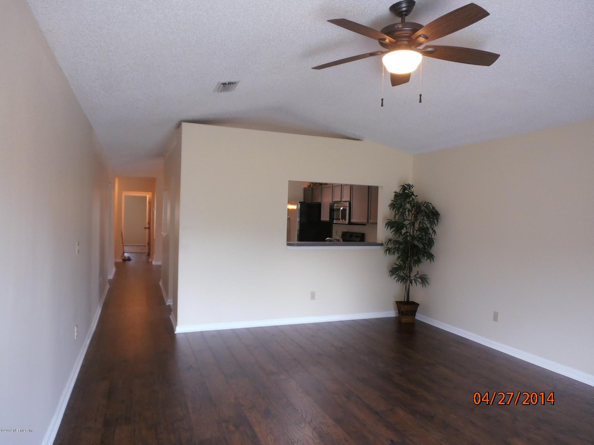 11188 Ridgetop Lane Jacksonville, FL 32225 - Photo 9 of 27 Family Room2