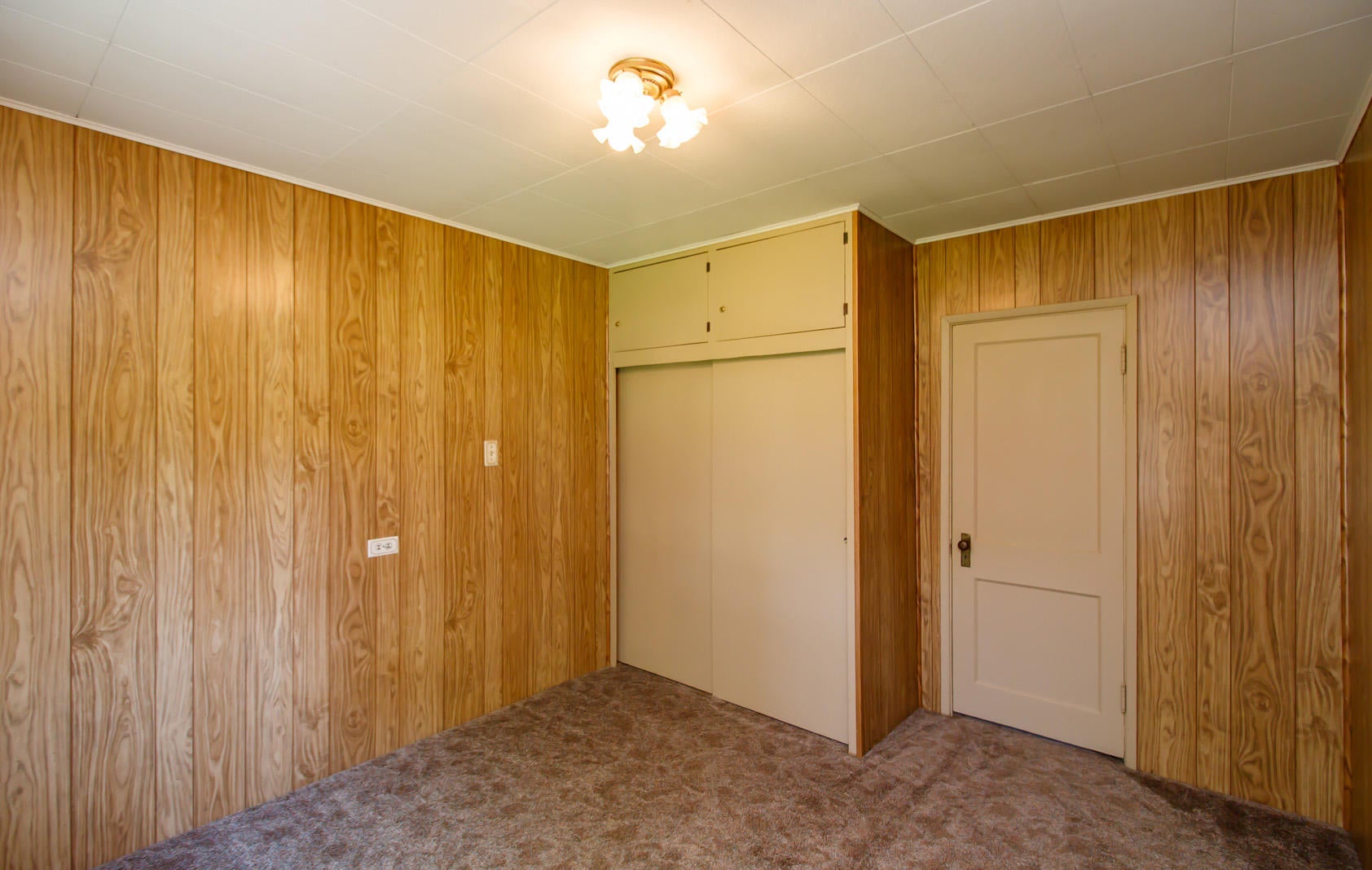 5161 Gebhard Road Central Point, OR 97502 - Photo 15 of 27 15