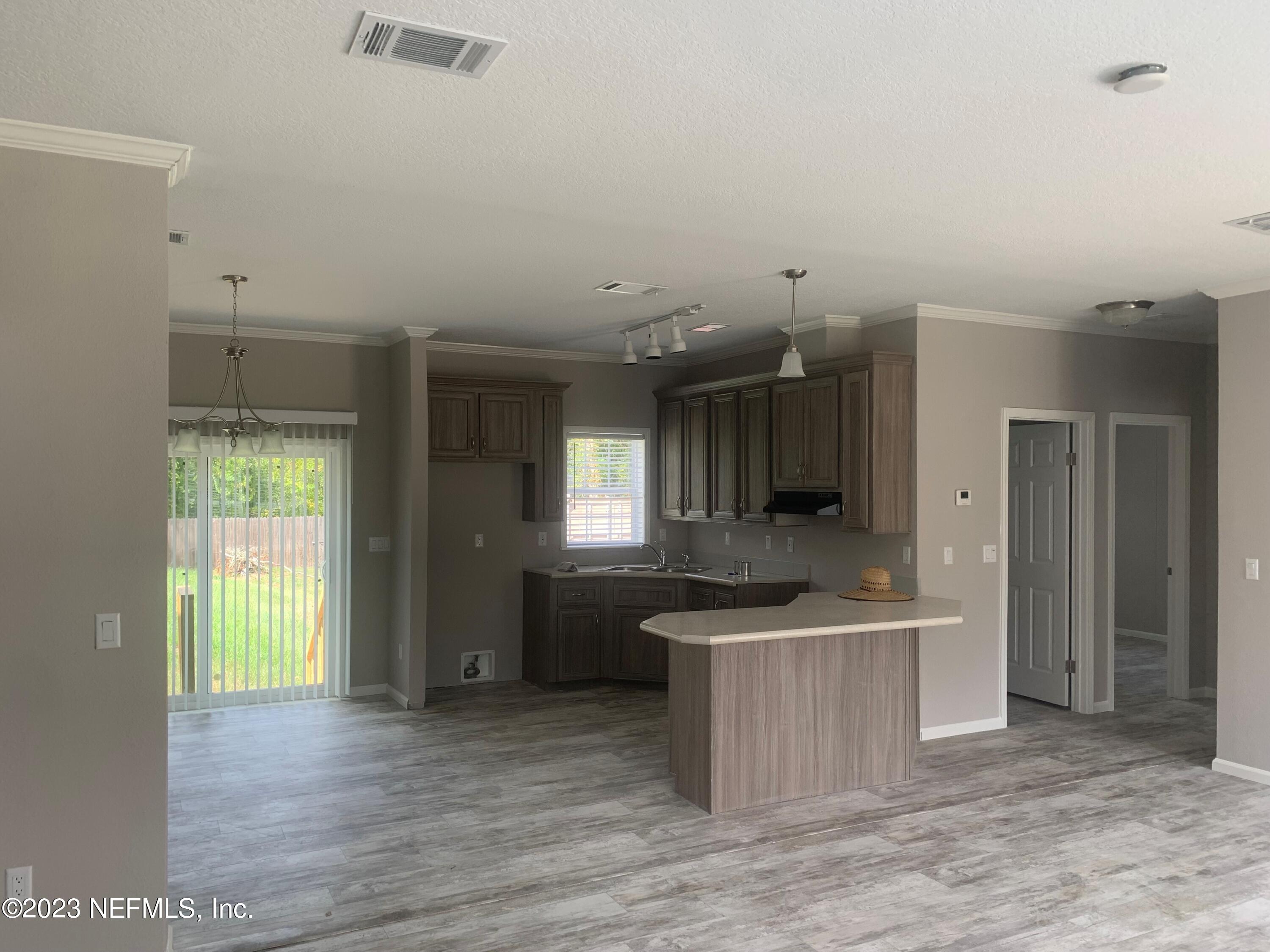 2616 Stratton Road Jacksonville, FL 32221 - Photo 6 of 10 3