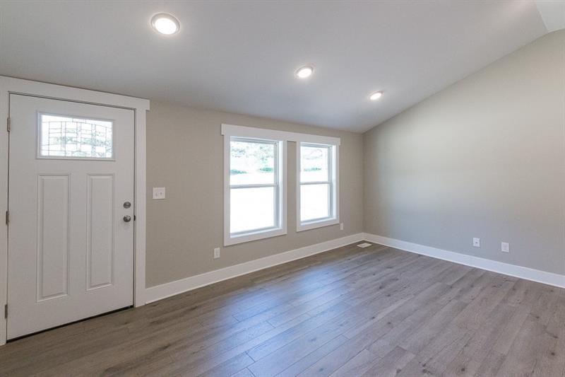 4882 Sugar Pike Road Canton, GA 30115 - Photo 4 of 40