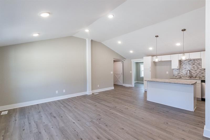 4882 Sugar Pike Road Canton, GA 30115 - Photo 5 of 40