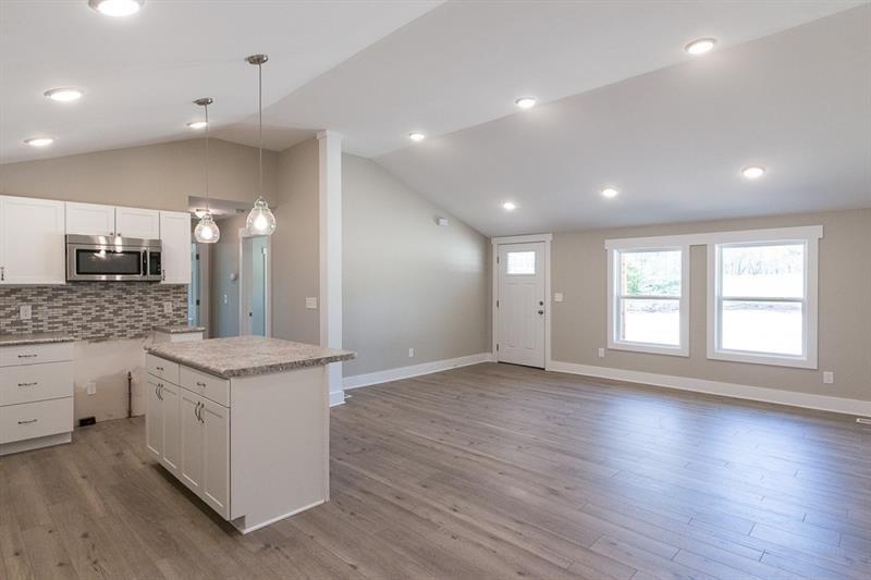 4882 Sugar Pike Road Canton, GA 30115 - Photo 10 of 40