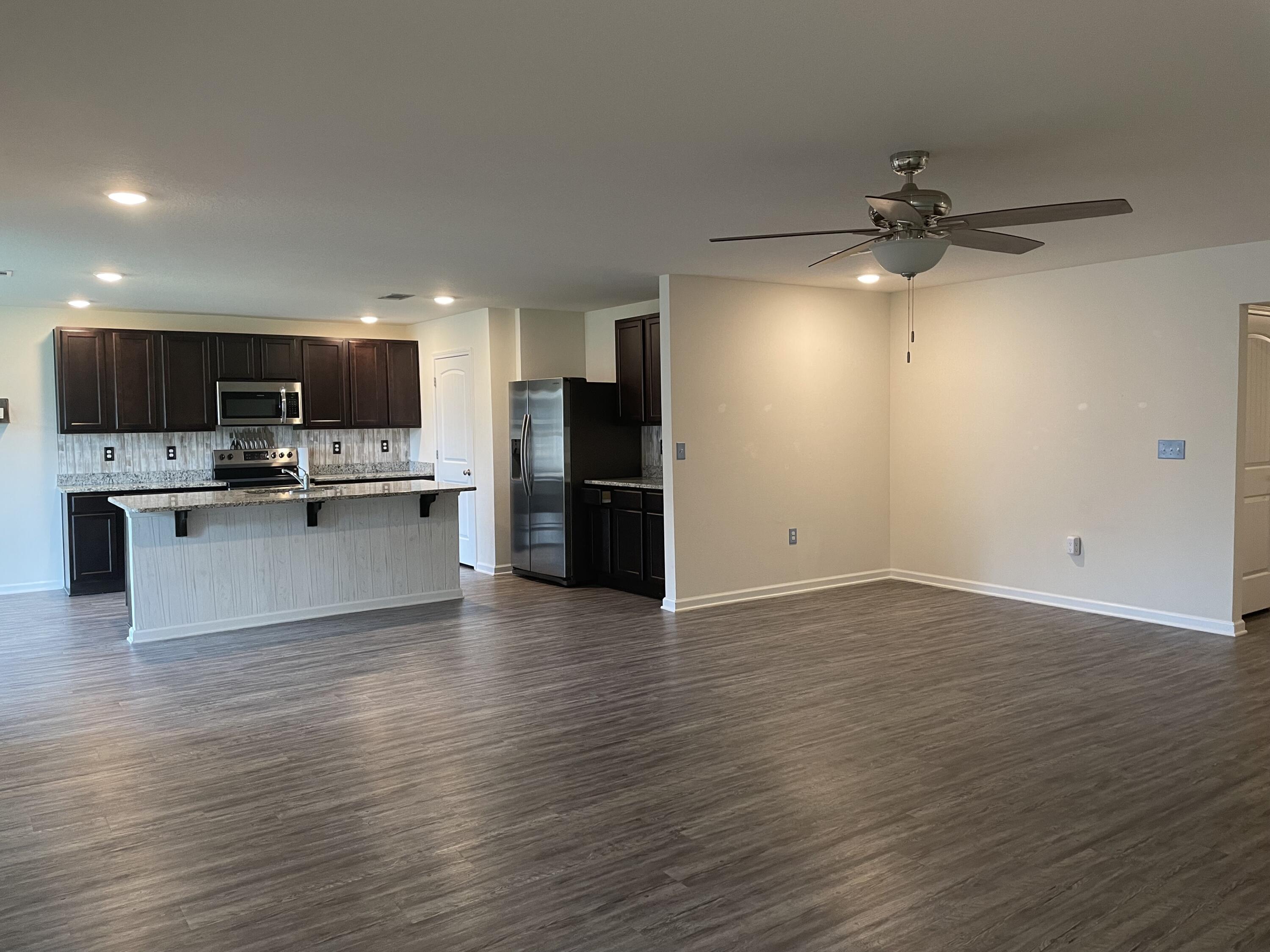359 Merlin Court Crestview, FL 32539 - Photo 6 of 7 Gallery Image 6