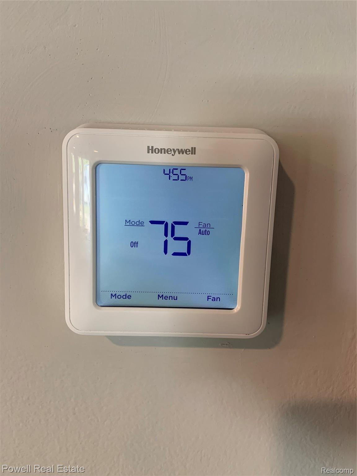 465 Kerby Road Grosse Pointe, MI 48236 - Photo 60 of 60 356E2960-BAB3-46BC-AC86-EE9DE7DE9398.jpeg