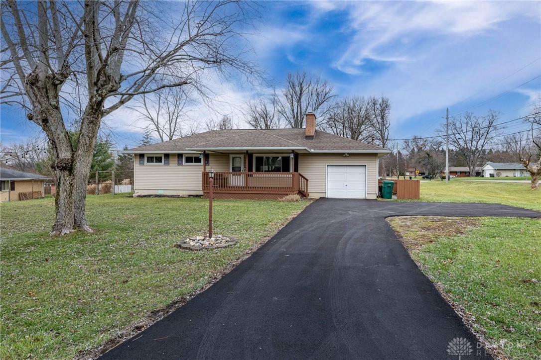 2840 Lantz Road Dayton, OH 45432 - Photo 2 of 40 Gallery Image 2
