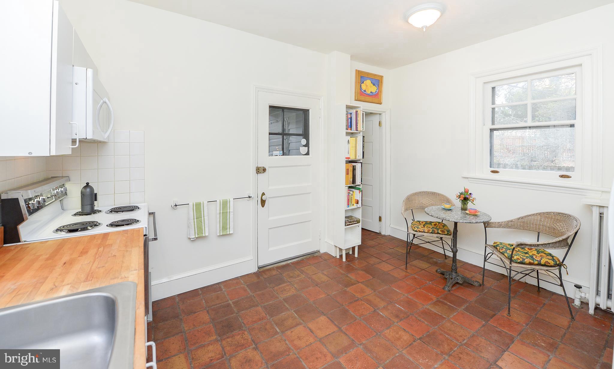 7133 Cresheim Road Philadelphia, PA 19119 - Photo 38 of 76 Kitchen